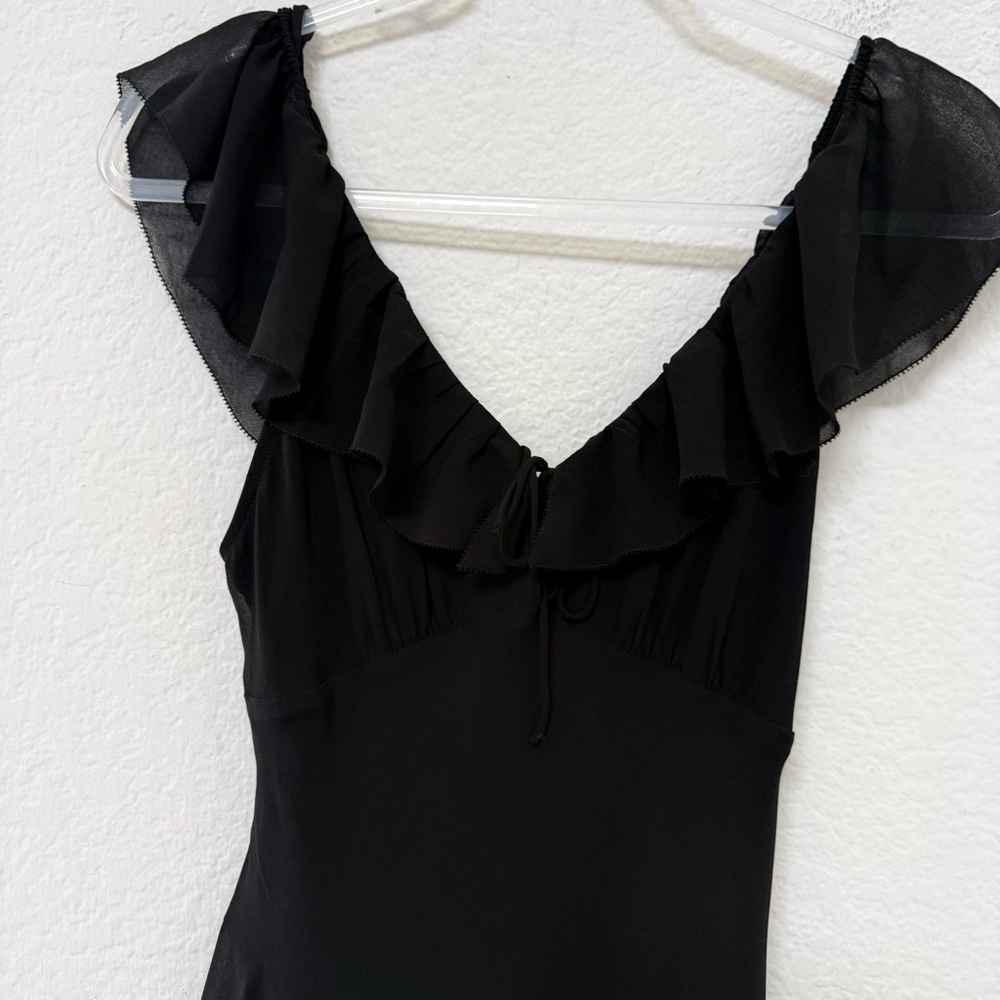 Aritzia Wilfred Apostrophe Dress Chiffon V Neck Midi Black - Picture 3 of 5
